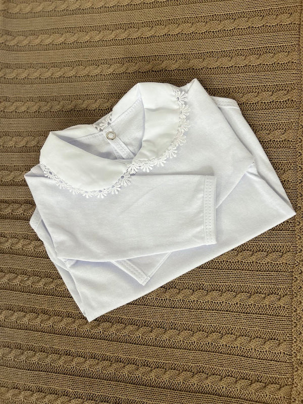 Body de bebê modelo Guipir Conchinha, tamanho RN, Mimos Baby Tricot
