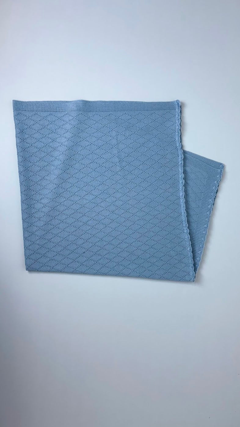 Manta de tricô para bebê 80x80 cm modelo Titi na cor Azul Salina